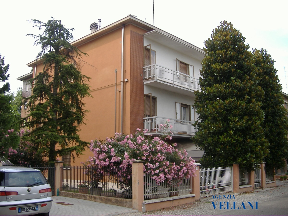  carpi vendita quart: carpi agenzia vellani